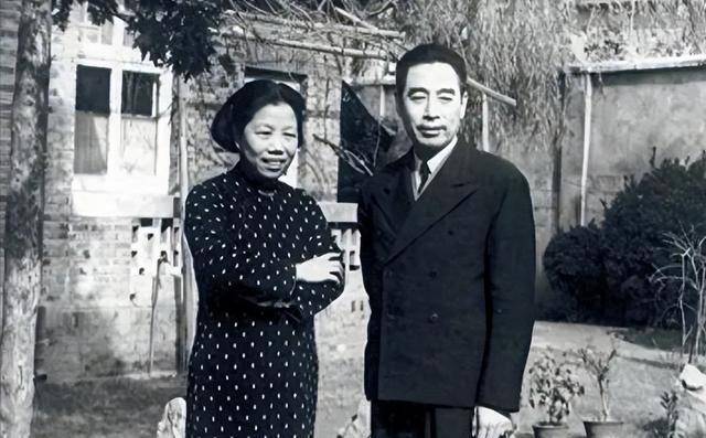  数据复盘：从临终呼唤看烈士后代与革命前辈的深层连接 新闻 数据复盘：从临终呼唤看烈士后代与革命前辈的深层连接 新闻 数据复盘：从临终呼唤看烈士后代与革命前辈的深层连接 新闻 数据复盘：从临终呼唤看烈士后代与革命前辈的深层连接 新闻 数据复盘：从临终呼唤看烈士后代与革命前辈的深层连接 新闻 数据复盘：从临终呼唤看烈士后代与革命前辈的深层连接 新闻 数据复盘：从临终呼唤看烈士后代与革命前辈的深层连接 新闻