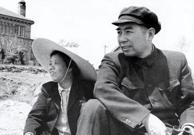  数据复盘：从临终呼唤看烈士后代与革命前辈的深层连接 新闻 数据复盘：从临终呼唤看烈士后代与革命前辈的深层连接 新闻 数据复盘：从临终呼唤看烈士后代与革命前辈的深层连接 新闻 数据复盘：从临终呼唤看烈士后代与革命前辈的深层连接 新闻 数据复盘：从临终呼唤看烈士后代与革命前辈的深层连接 新闻 数据复盘：从临终呼唤看烈士后代与革命前辈的深层连接 新闻 数据复盘：从临终呼唤看烈士后代与革命前辈的深层连接 新闻