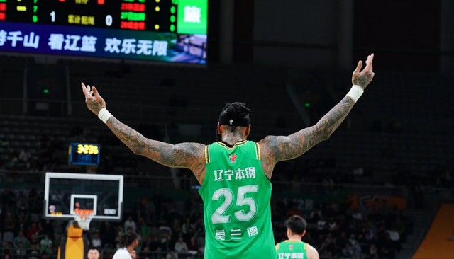  辽宁男篮大胜背后的战术重构：杰登勒迪首秀释放三大战略信号 体育新闻 辽宁男篮大胜背后的战术重构：杰登勒迪首秀释放三大战略信号 体育新闻 辽宁男篮大胜背后的战术重构：杰登勒迪首秀释放三大战略信号 体育新闻