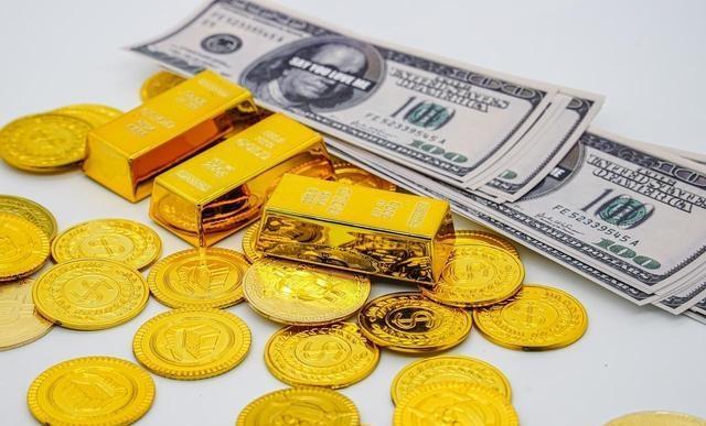  那个重仓黄金的朋友，现在每天不敢打开账户…… 股票财经 那个重仓黄金的朋友，现在每天不敢打开账户…… 股票财经