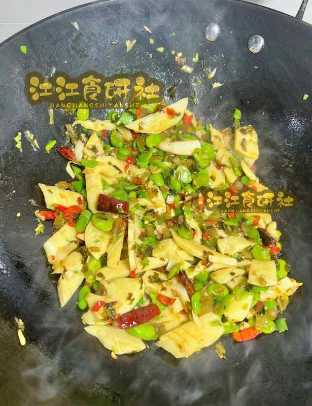  春笋成分解析与烹饪技法：解锁春季食材的科学密码 健康养生 春笋成分解析与烹饪技法：解锁春季食材的科学密码 健康养生